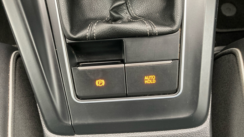 Volkswagen Golf 1.5 TSI 150 R-Line 5dr Petrol Hatchback